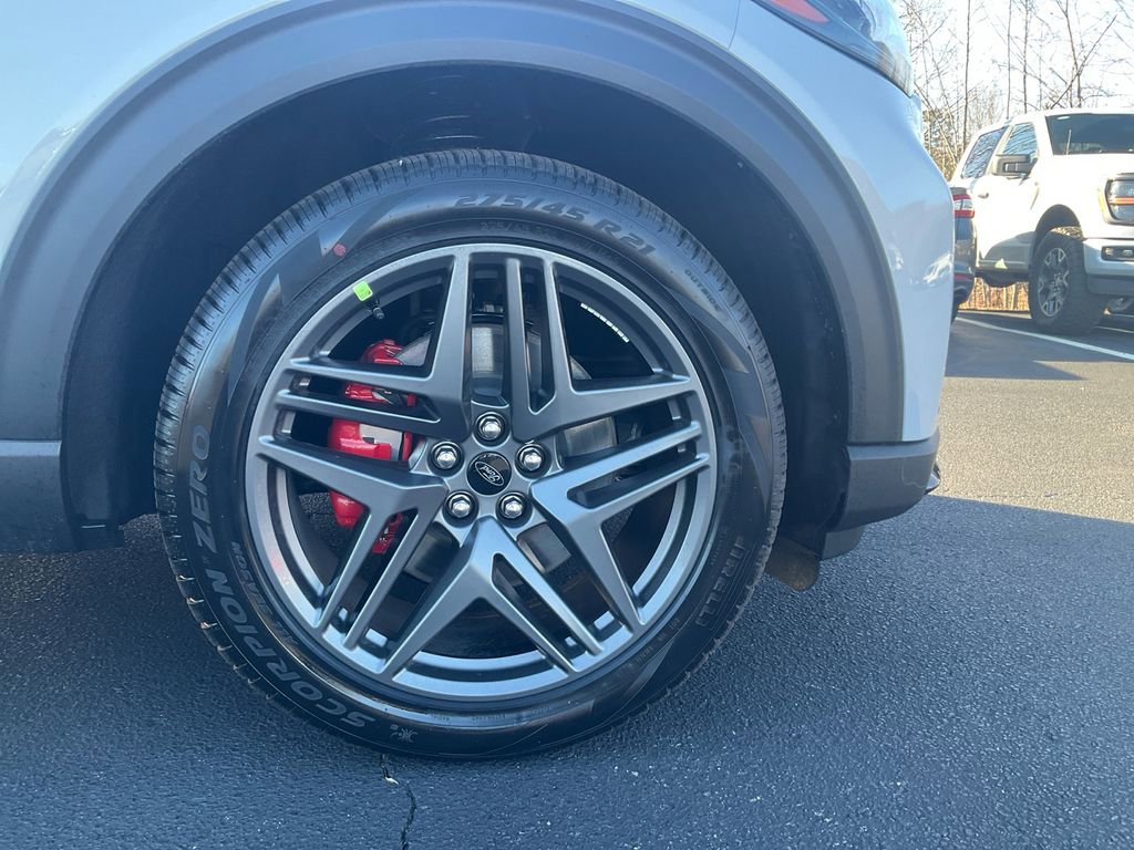 New 2026 Ford Explorer ST-Line w/ ST-Line Street Pack image 10