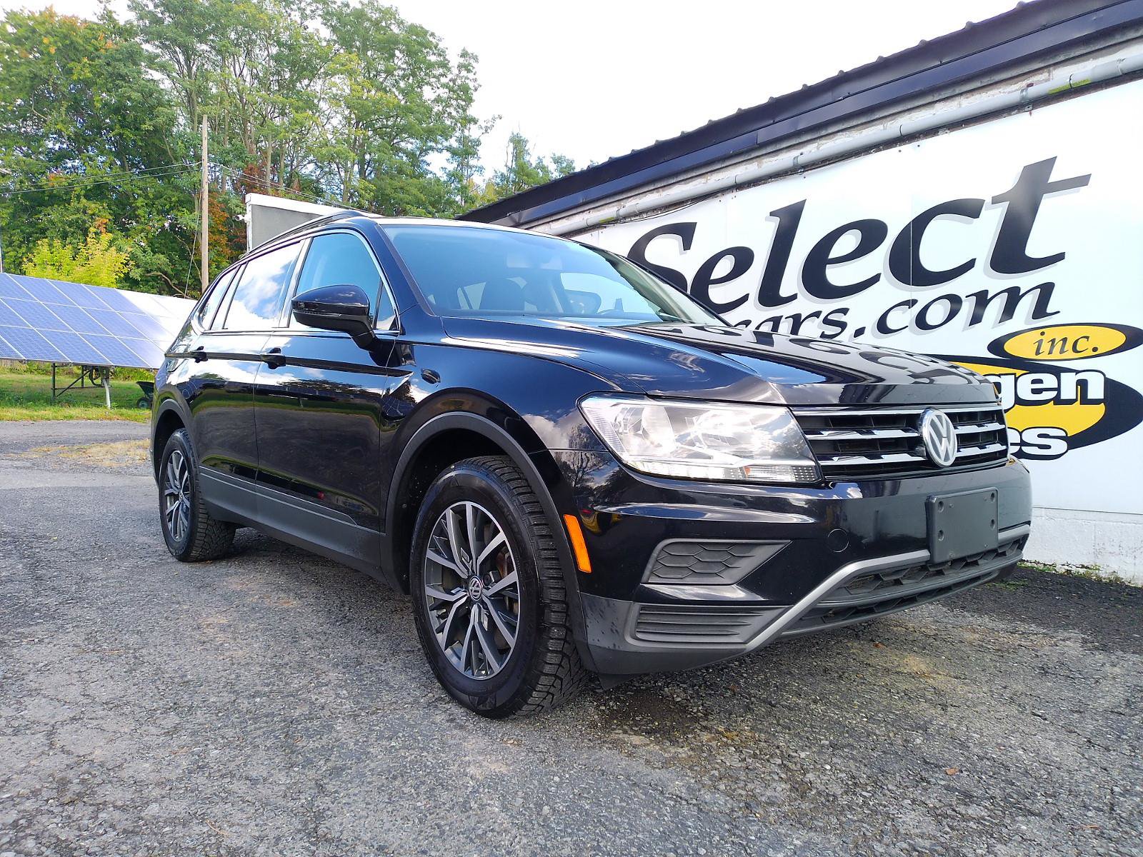Used 2019 Volkswagen Tiguan SE w/ Panoramic Sunroof Package