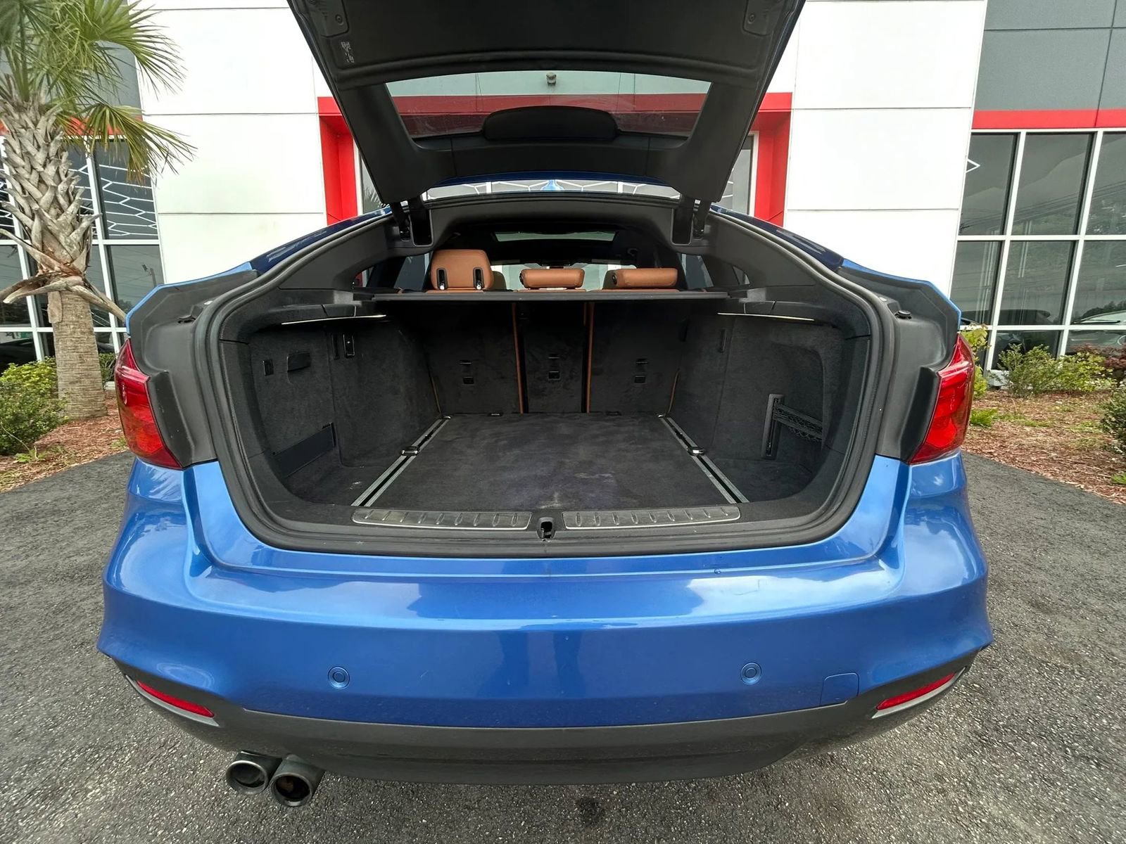 Used 2017 BMW 330i Gran Turismo xDrive image 19