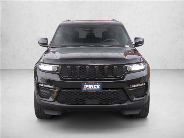 Used 2024 Jeep Grand Cherokee Limited w/ Black Appearance Package AWD/4WD image 2