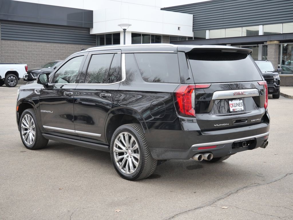 Used 2022 GMC Yukon Denali w/ Denali Premium Package AWD/4WD image 7