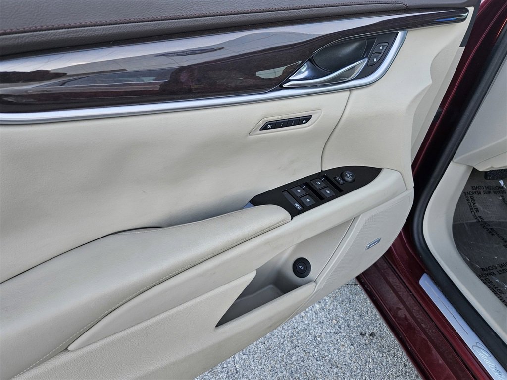 Used 2016 Cadillac XTS Luxury w/ Driver Awareness Package image 14