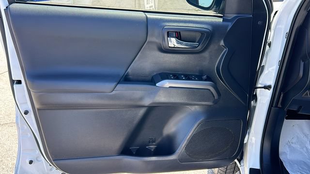 Used 2023 Toyota Tacoma TRD Sport w/ Advanced Technology Package AWD/4WD image 16