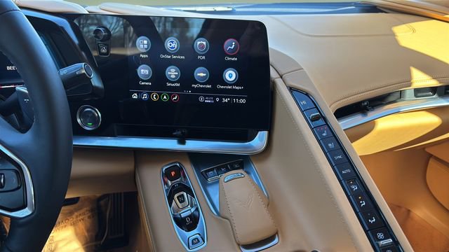 Used 2023 Chevrolet Corvette Stingray Premium Conv w/ Z51 Performance Package image 9