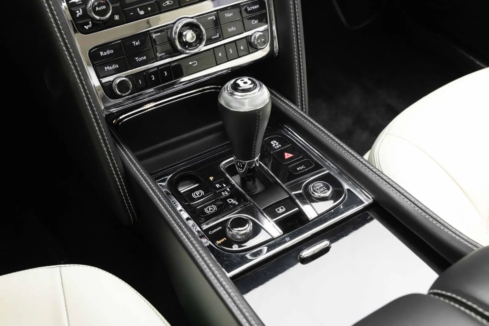 Used 2014 Bentley Mulsanne RWD image 10
