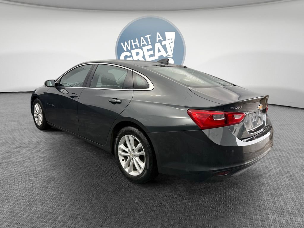 Used 2016 Chevrolet Malibu LT w/ Driver Confidence Package image 6