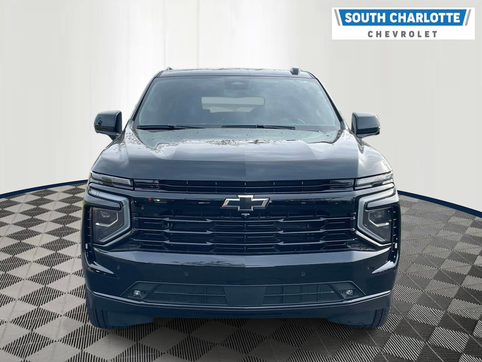 Used 2025 Chevrolet Tahoe RST w/ Comfort Package AWD/4WD image 2