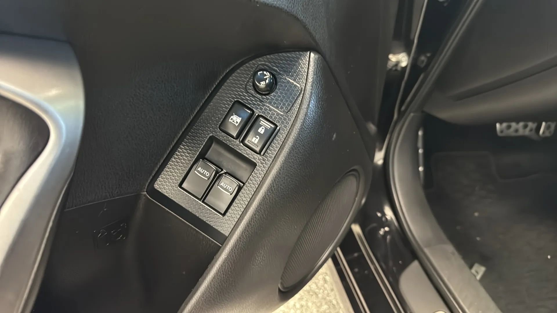 Used 2013 Scion FR-S RWD image 13