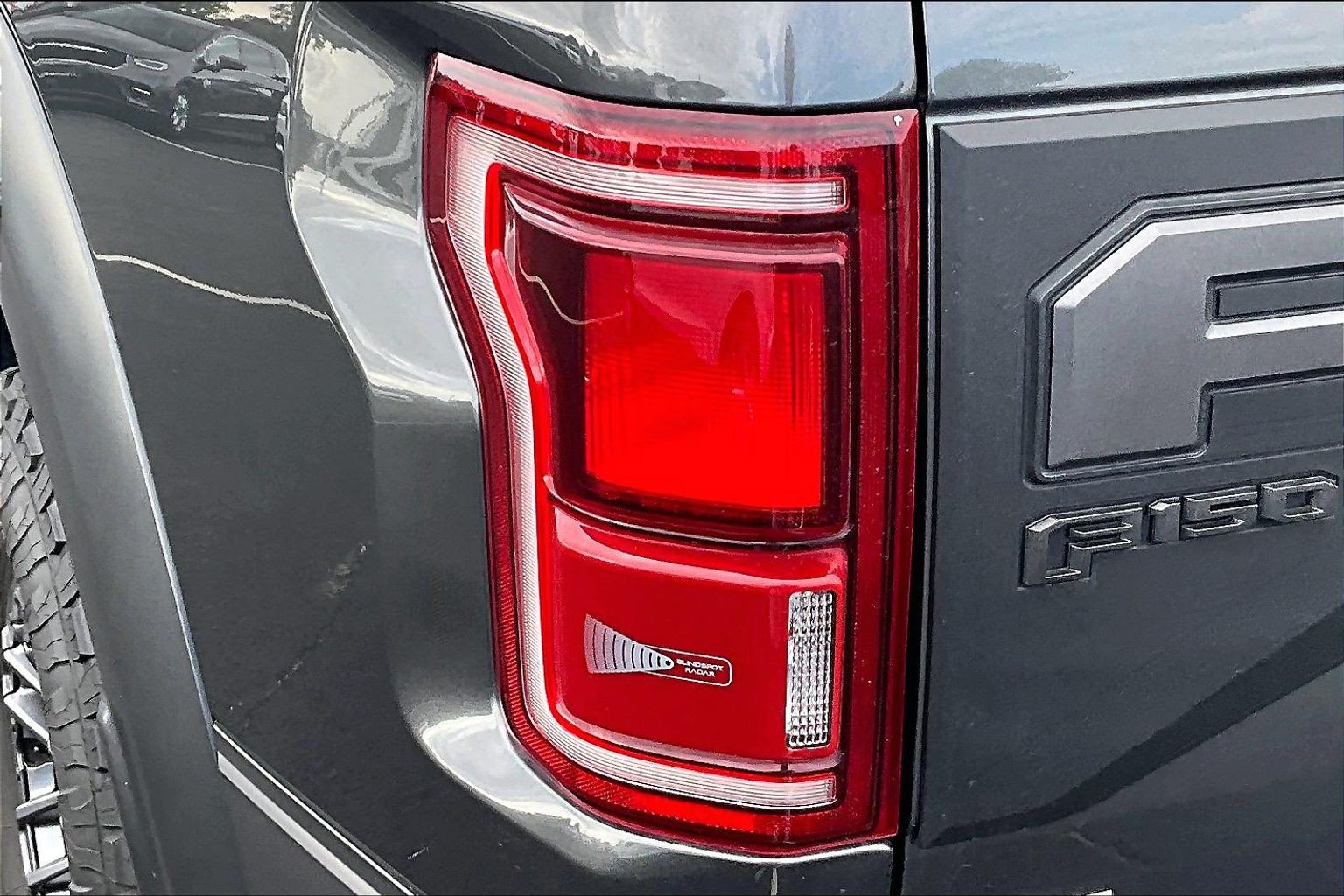 Used 2019 Ford F150 Raptor w/ Equipment Group 802A Luxury AWD/4WD image 28