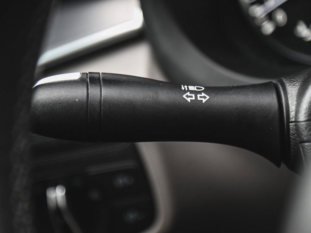 Used 2023 INFINITI QX50 Luxe image 19