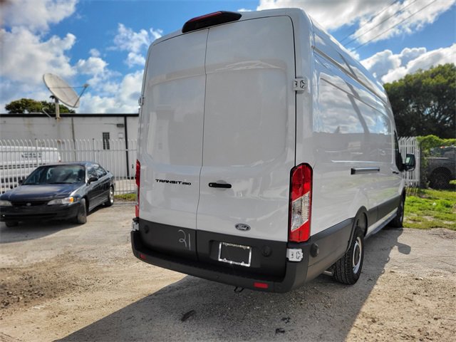 New 2026 Ford Transit 250 148 High Roof Extended w/ Load Area Protection Package image 4