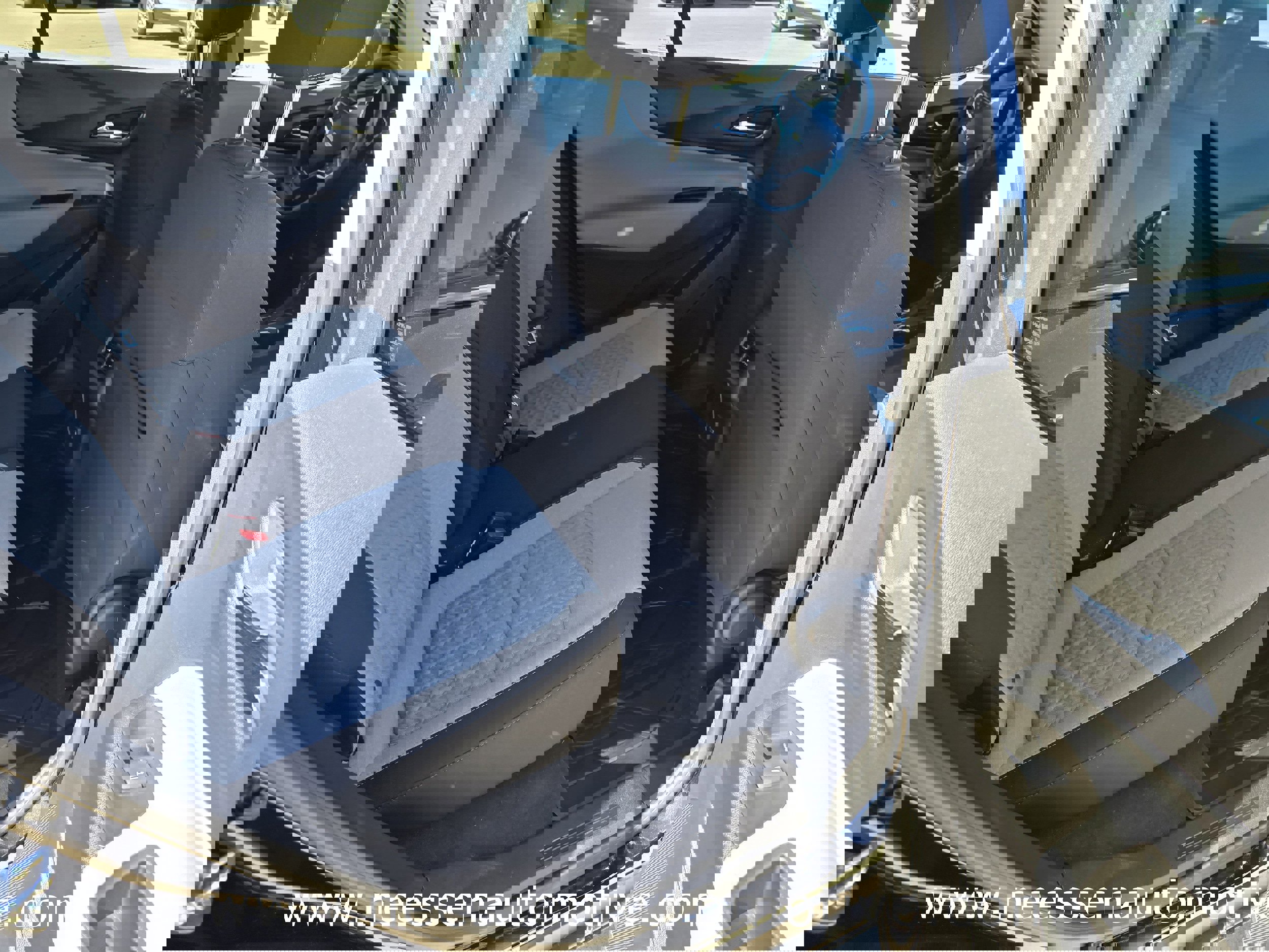 Used 2024 Chevrolet Equinox LS w/ LS Convenience Package image 11