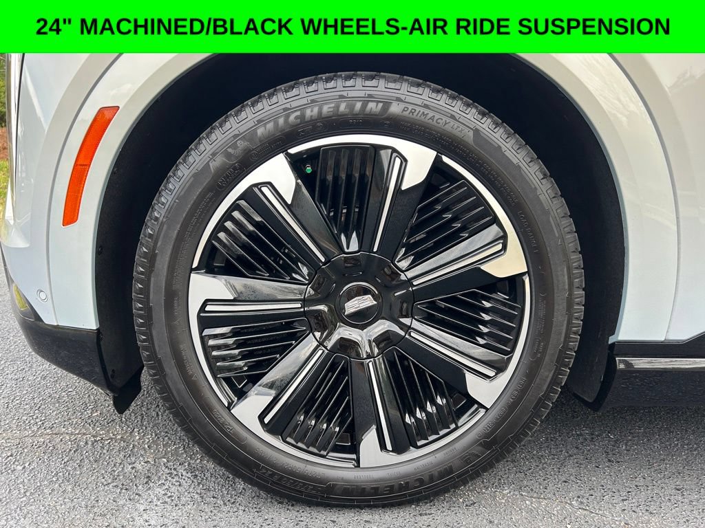Used 2025 Cadillac Escalade IQ Sport 1 w/ Smart Trailering package AWD/4WD image 2