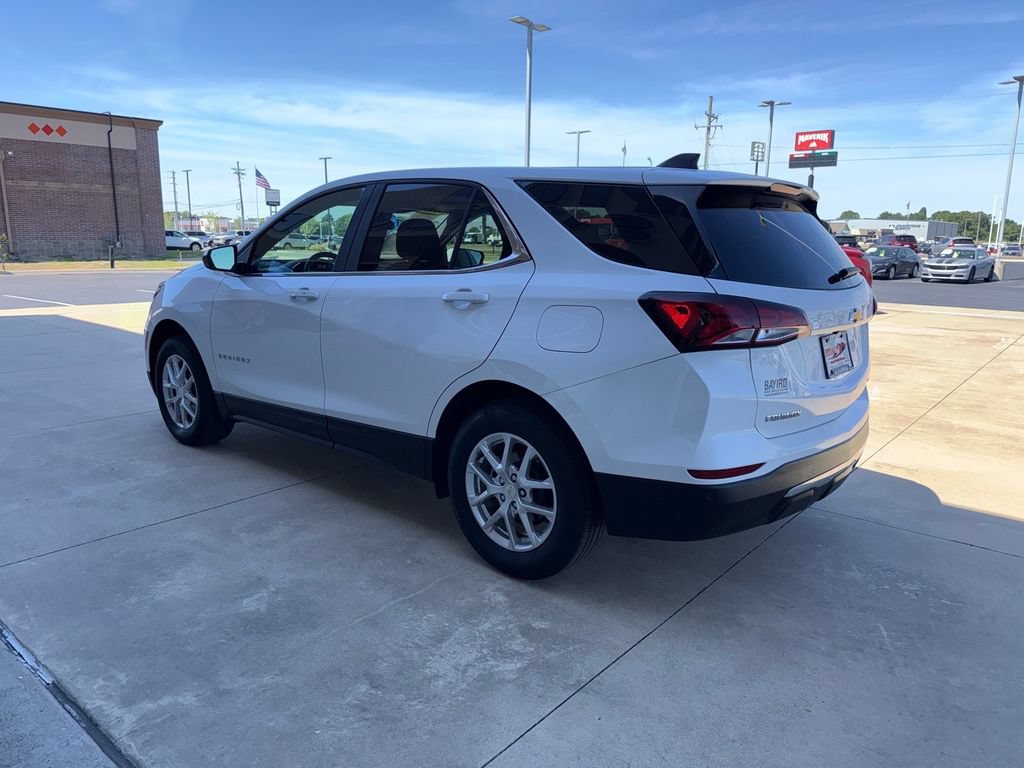 Used 2024 Chevrolet Equinox LT AWD/4WD image 7