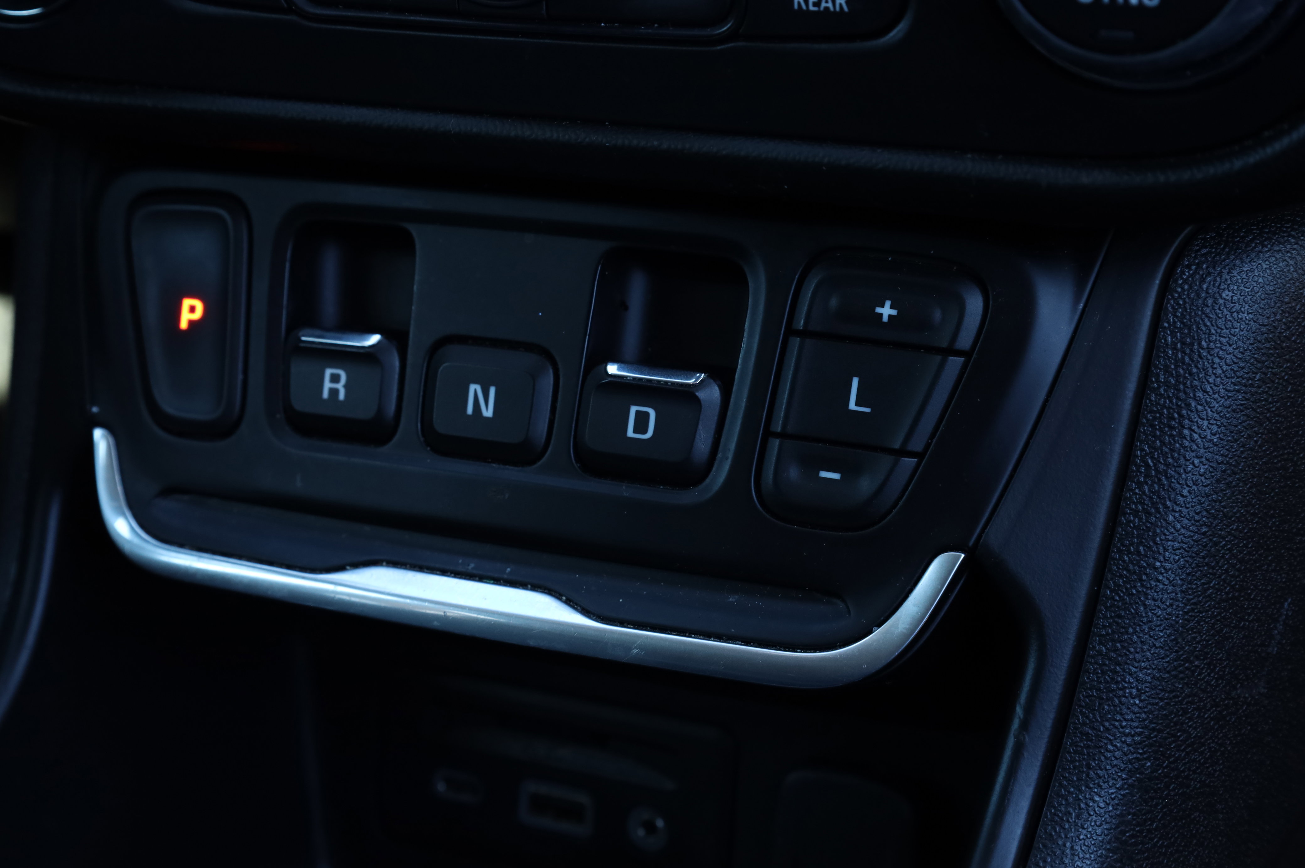 Used 2020 GMC Terrain SLT image 10