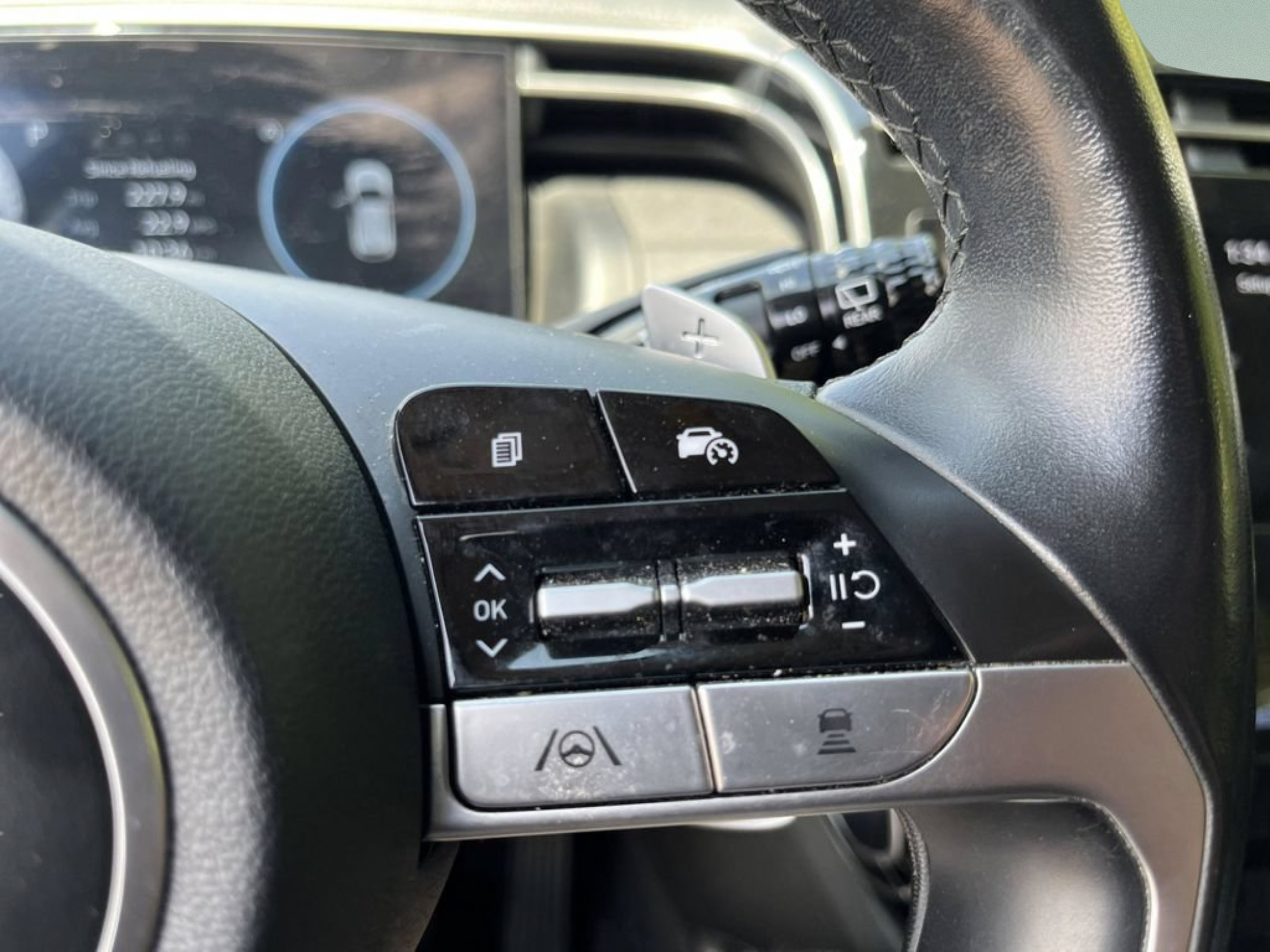 Used 2023 Hyundai Tucson Limited AWD/4WD image 21