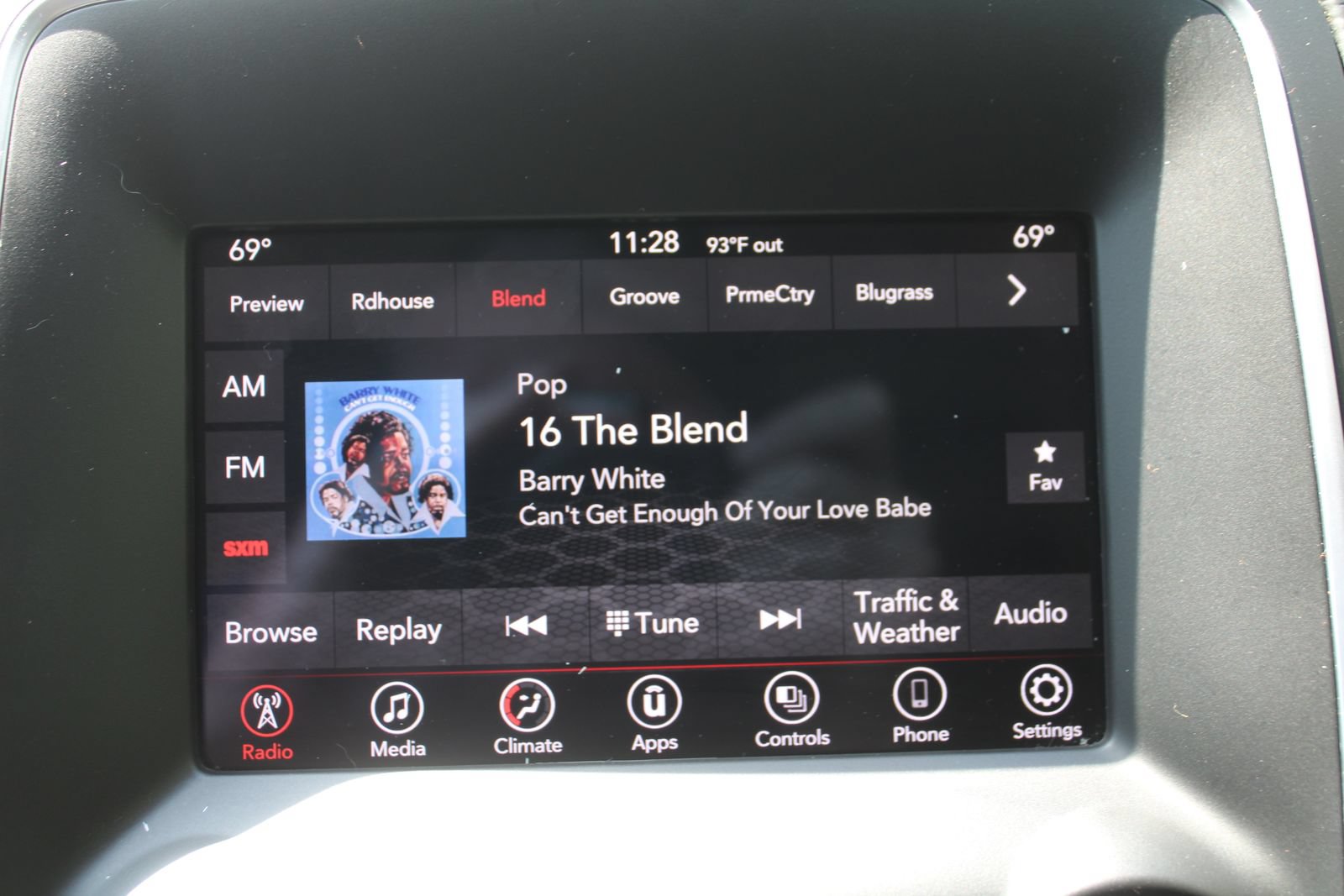 Used 2019 Dodge Durango SXT RWD image 36