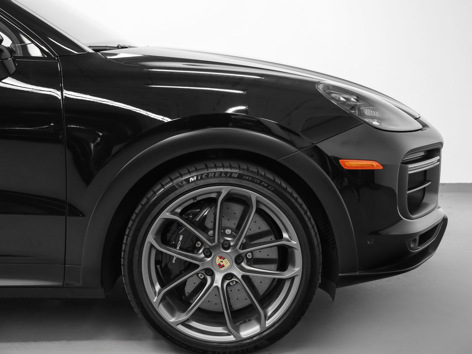 Certified 2022 Porsche Cayenne Turbo GT image 20