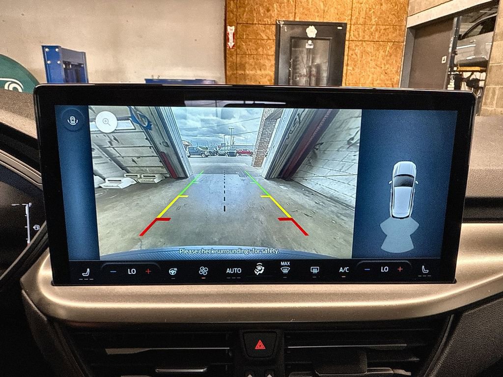 New 2026 Ford Escape SE FWD image 23