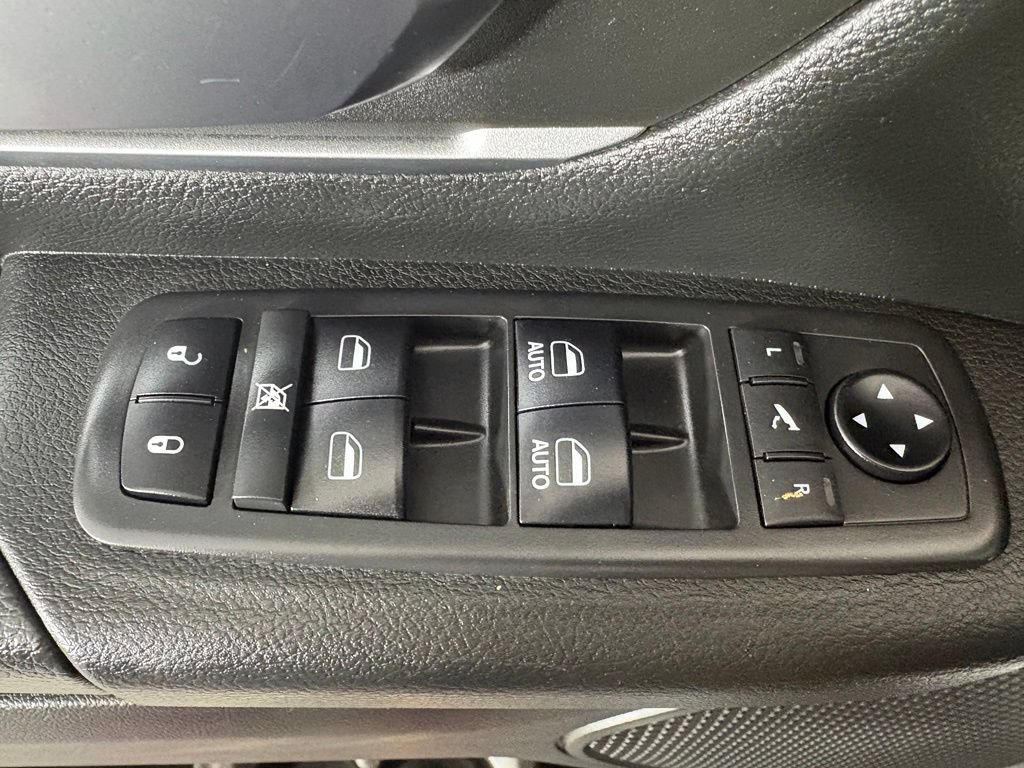 Used 2019 RAM 1500 Big Horn AWD/4WD image 18