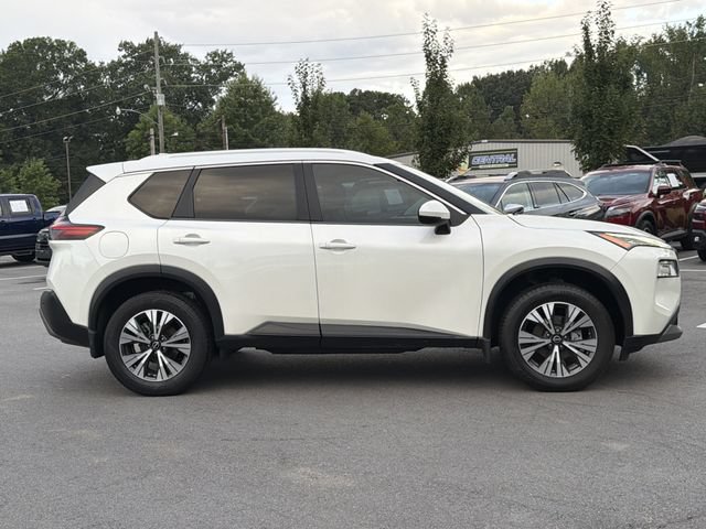 Used 2023 Nissan Rogue SV w/ SV Premium Package FWD image 2