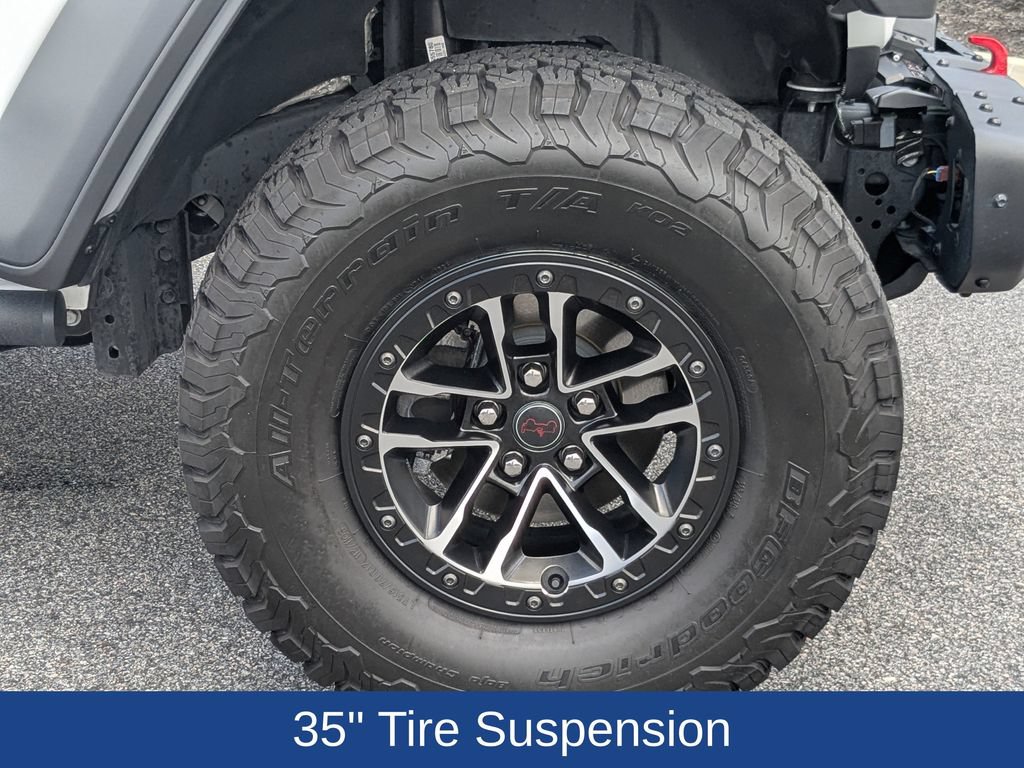 Used 2024 Jeep Wrangler Unlimited Rubicon w/ XTREMEE 35" Tire Package AWD/4WD image 13