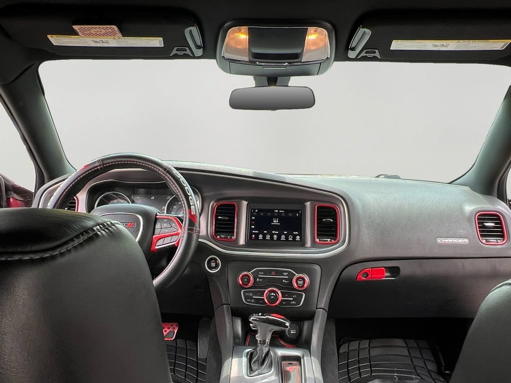 Used 2021 Dodge Charger SXT w/ Leather Interior Group RWD image 19