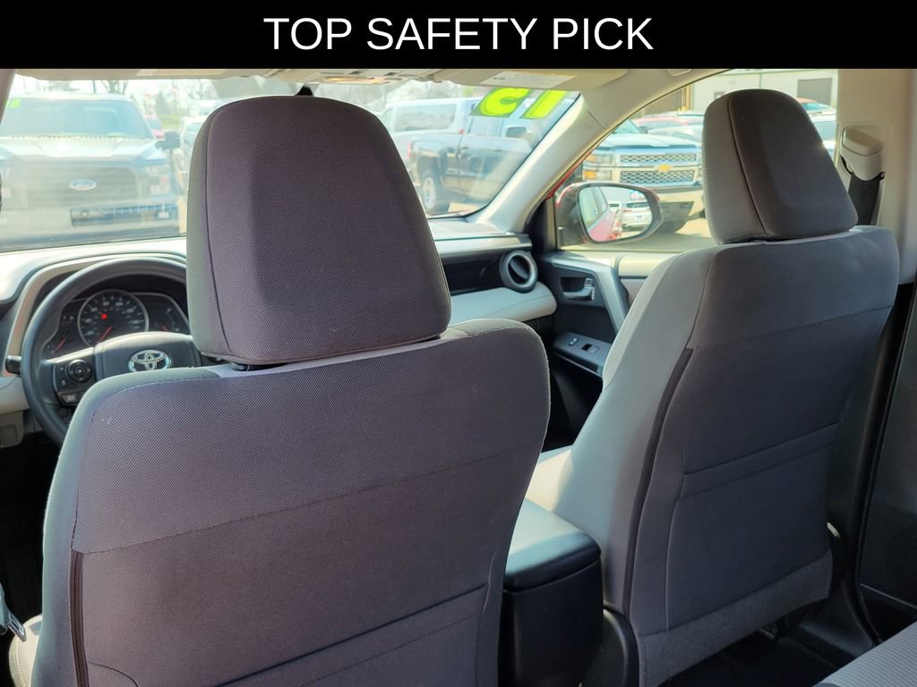 Used 2015 Toyota RAV4 XLE image 12