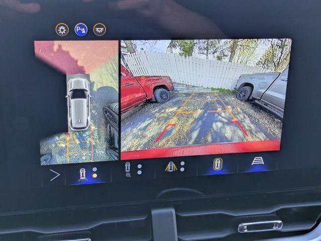 New 2026 Chevrolet Equinox LT AWD/4WD image 18