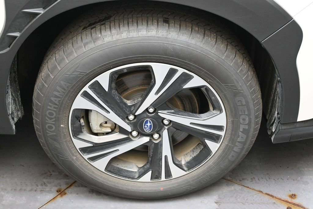 Certified 2025 Subaru Crosstrek 2.0i Premium AWD/4WD image 10