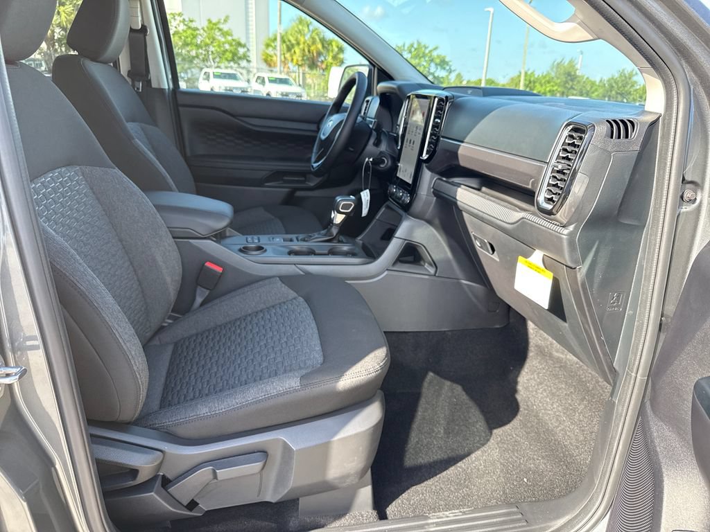New 2026 Ford Ranger XLT w/ Black Appearance Package RWD image 22