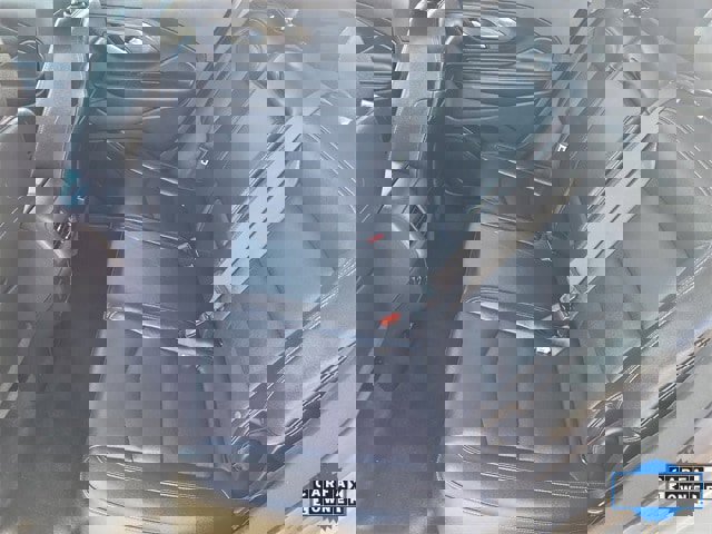 Used 2024 GMC Terrain SLT image 25