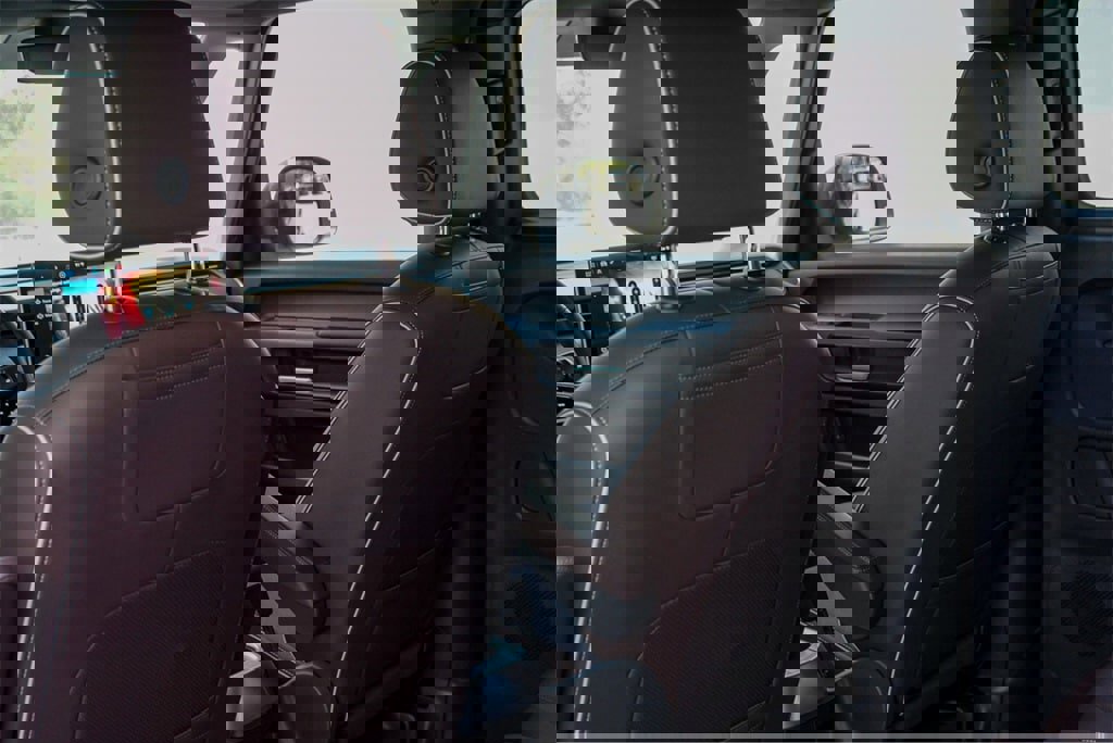 New 2025 Volkswagen ID. Buzz Pro S image 20