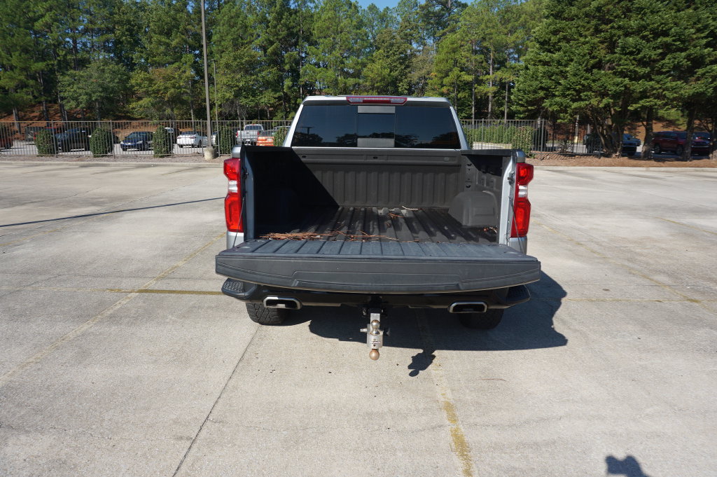 Used 2024 Chevrolet Silverado 1500 LT Trail Boss w/ Convenience Package II AWD/4WD image 17