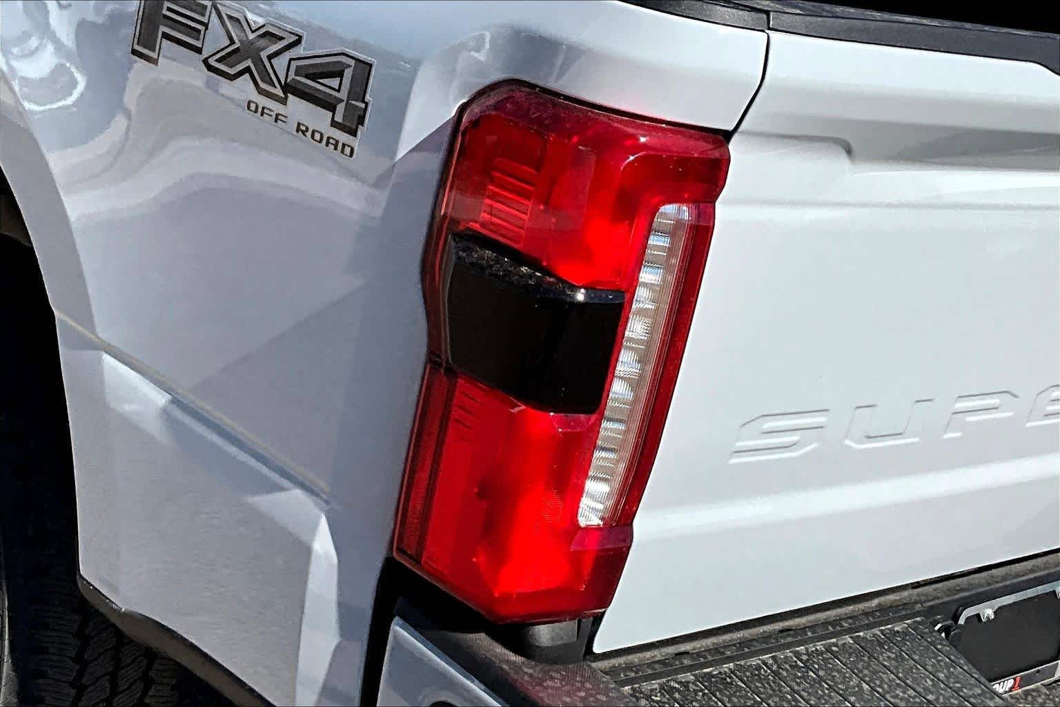 New 2026 Ford F250 XLT w/ XLT Premium Package image 13