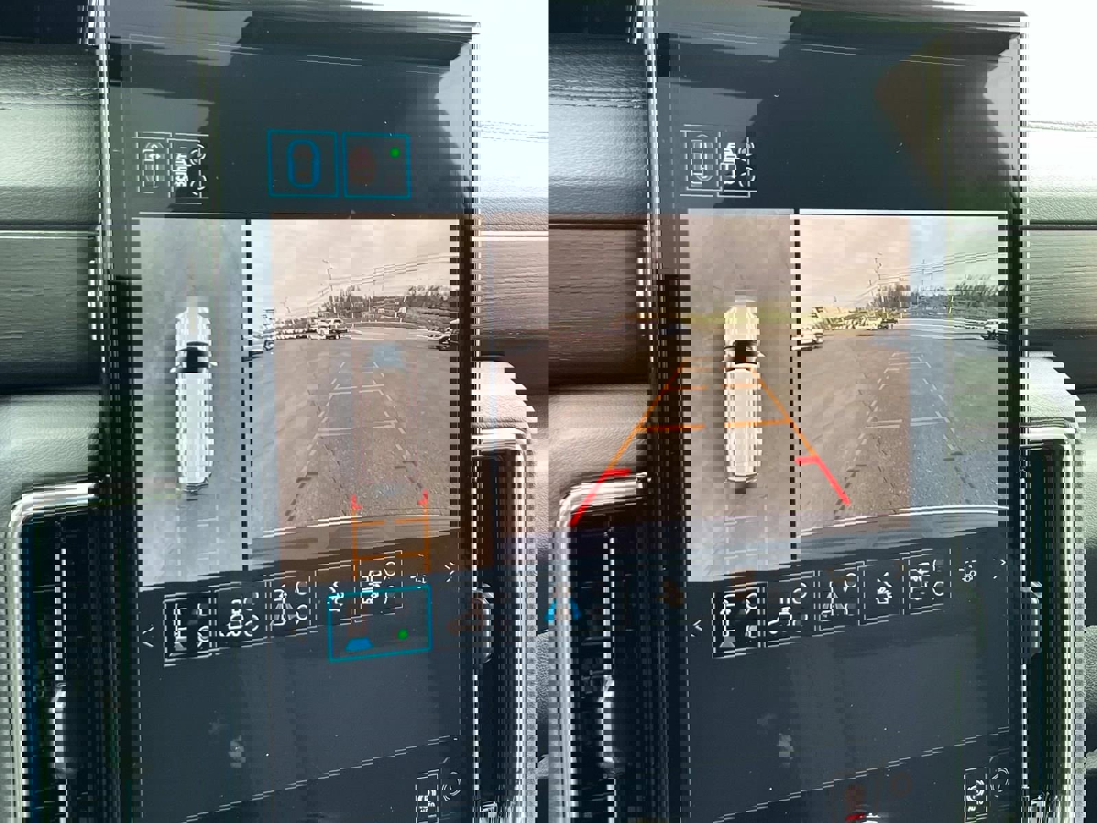 New 2026 GMC Yukon Denali w/ Denali Reserve Package image 35