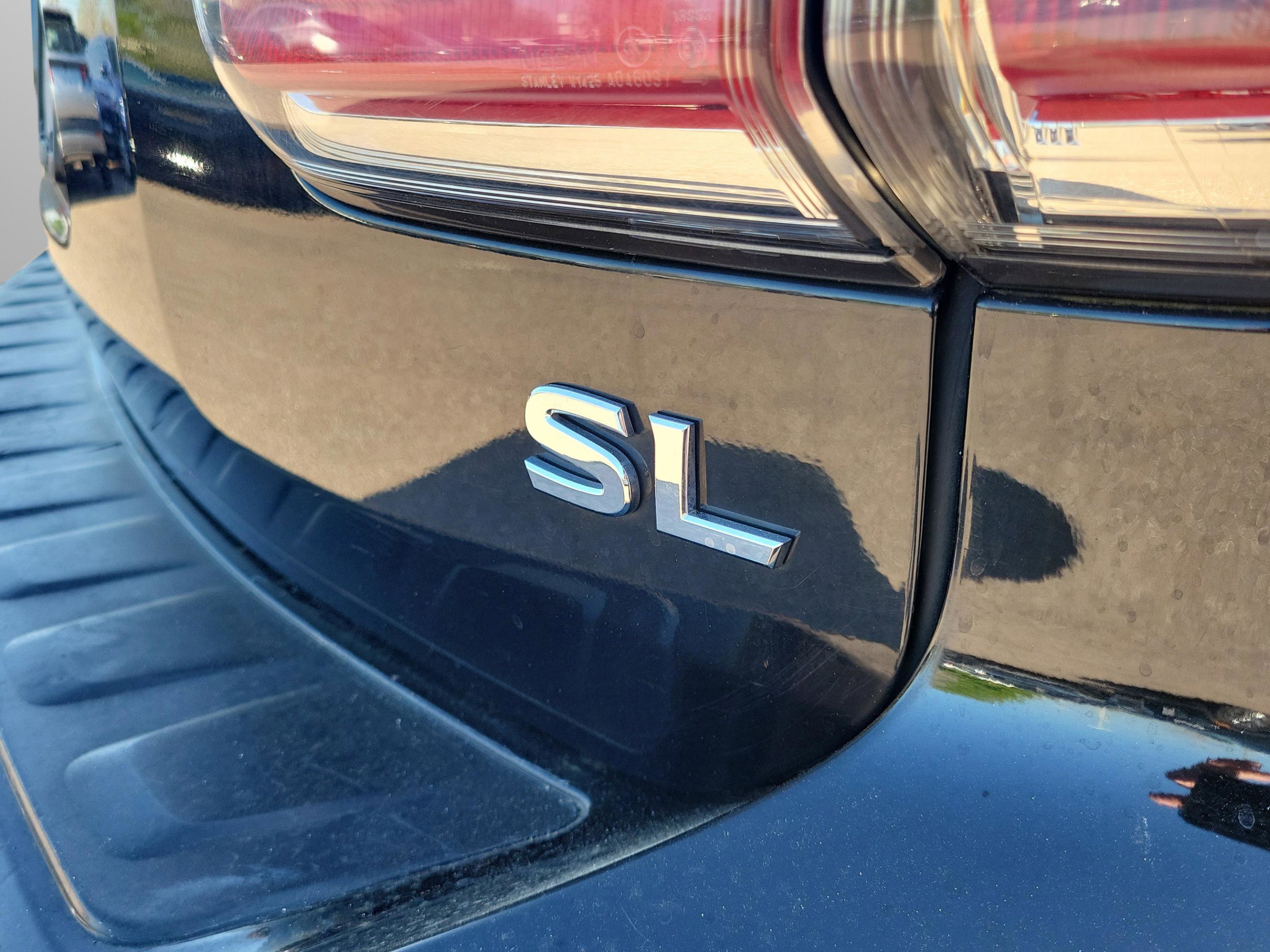 Certified 2020 Nissan Armada SL w/ Premium Package image 9