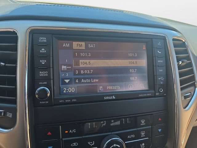 Used 2012 Jeep Grand Cherokee Overland AWD/4WD image 29