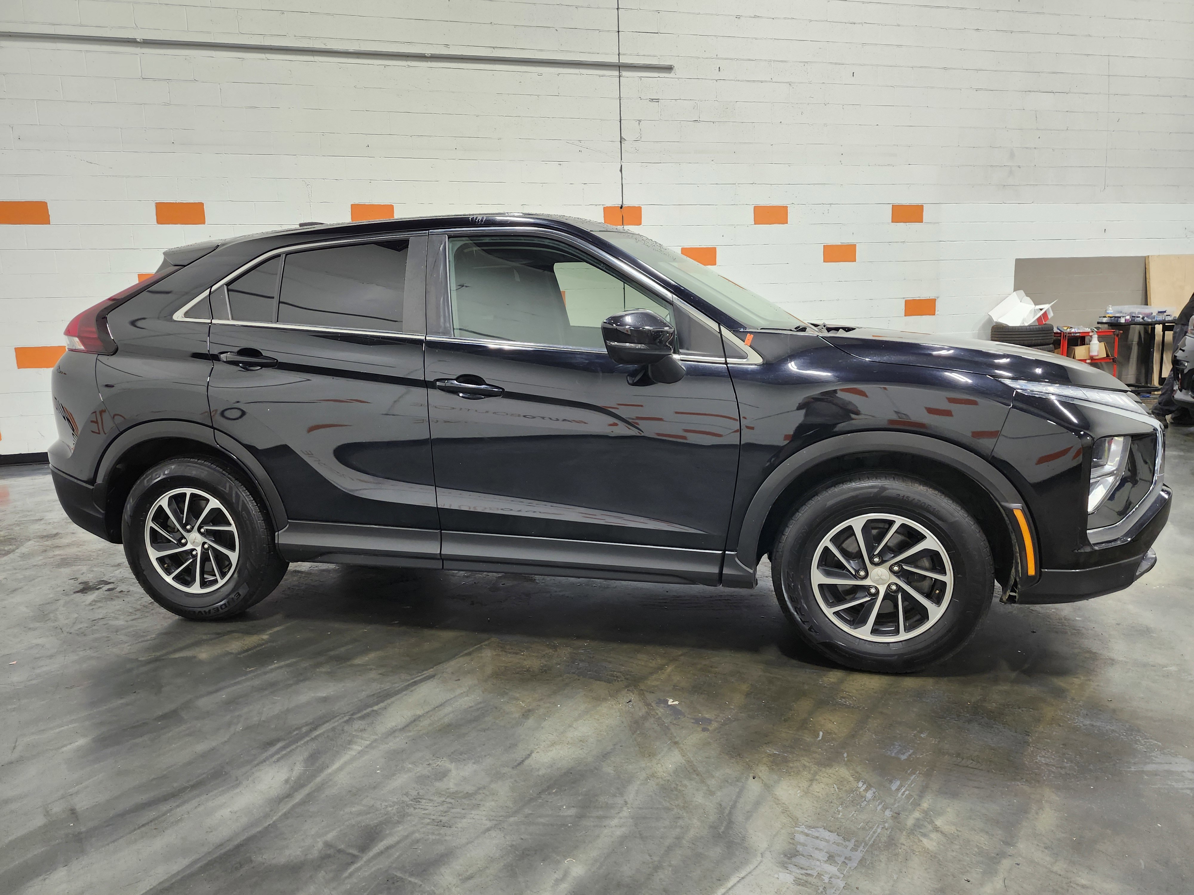 Used 2022 Mitsubishi Eclipse Cross ES image 11