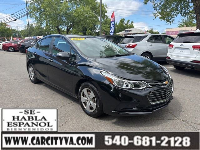 Used 2017 Chevrolet Cruze LS FWD image 1
