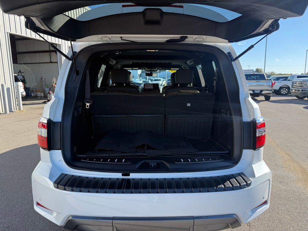 Used 2024 Nissan Armada Platinum w/ Captain's Chairs Package image 40