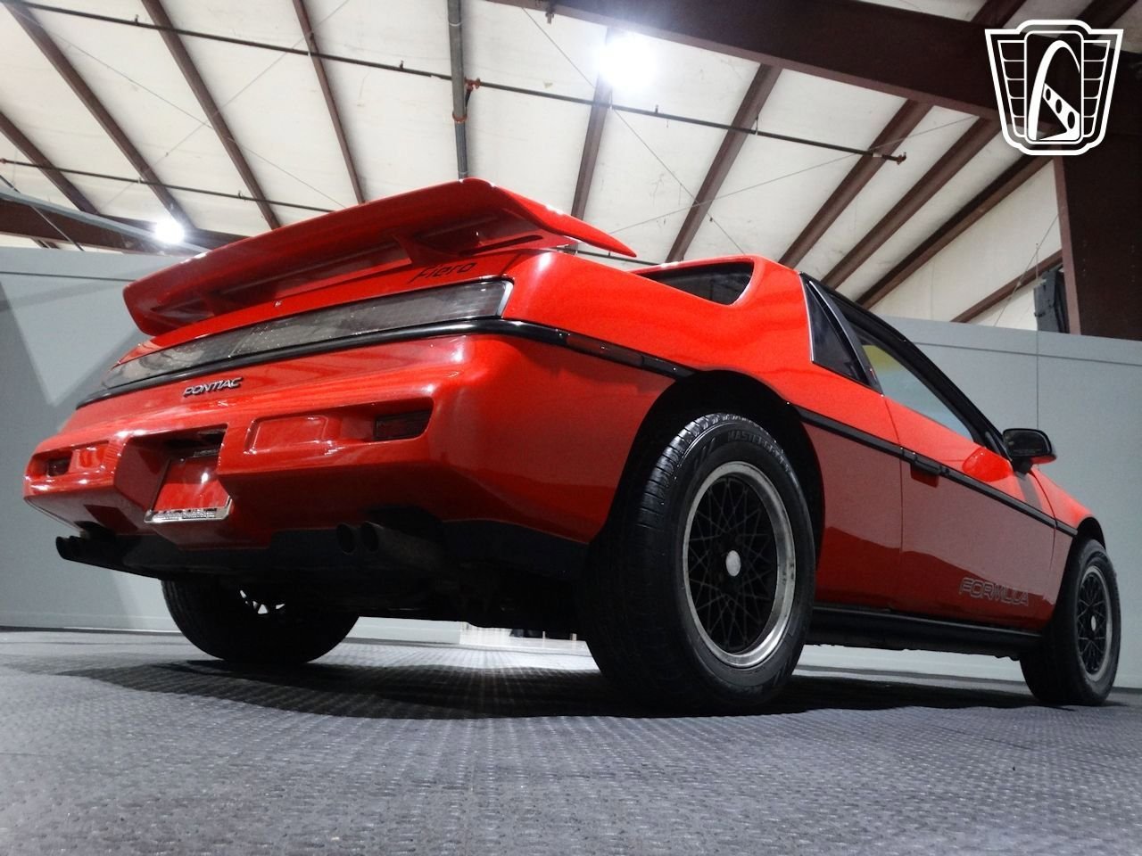 Used 1988 Pontiac Fiero image 19