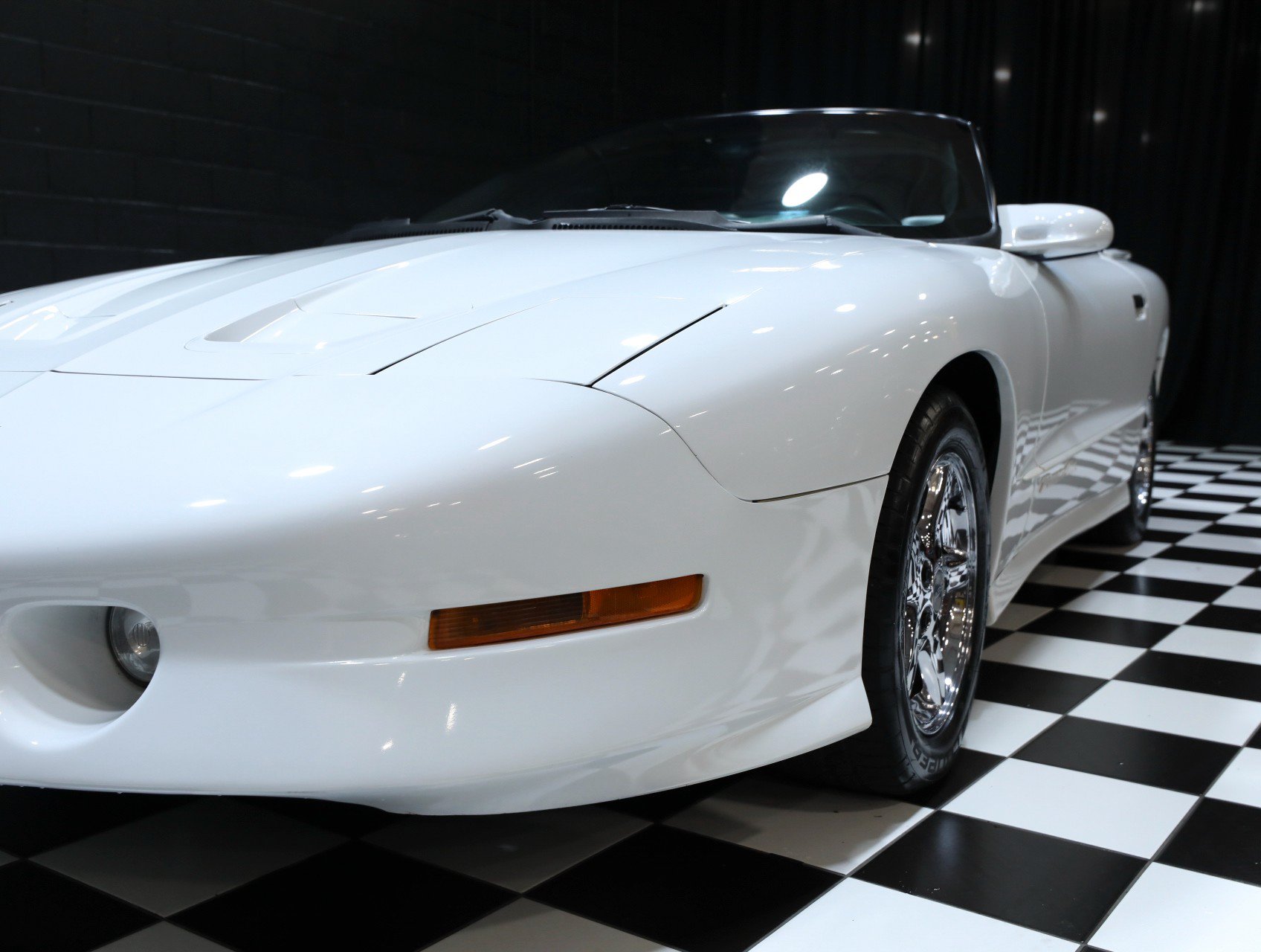 Used 1997 Pontiac Firebird Trans Am RWD image 16