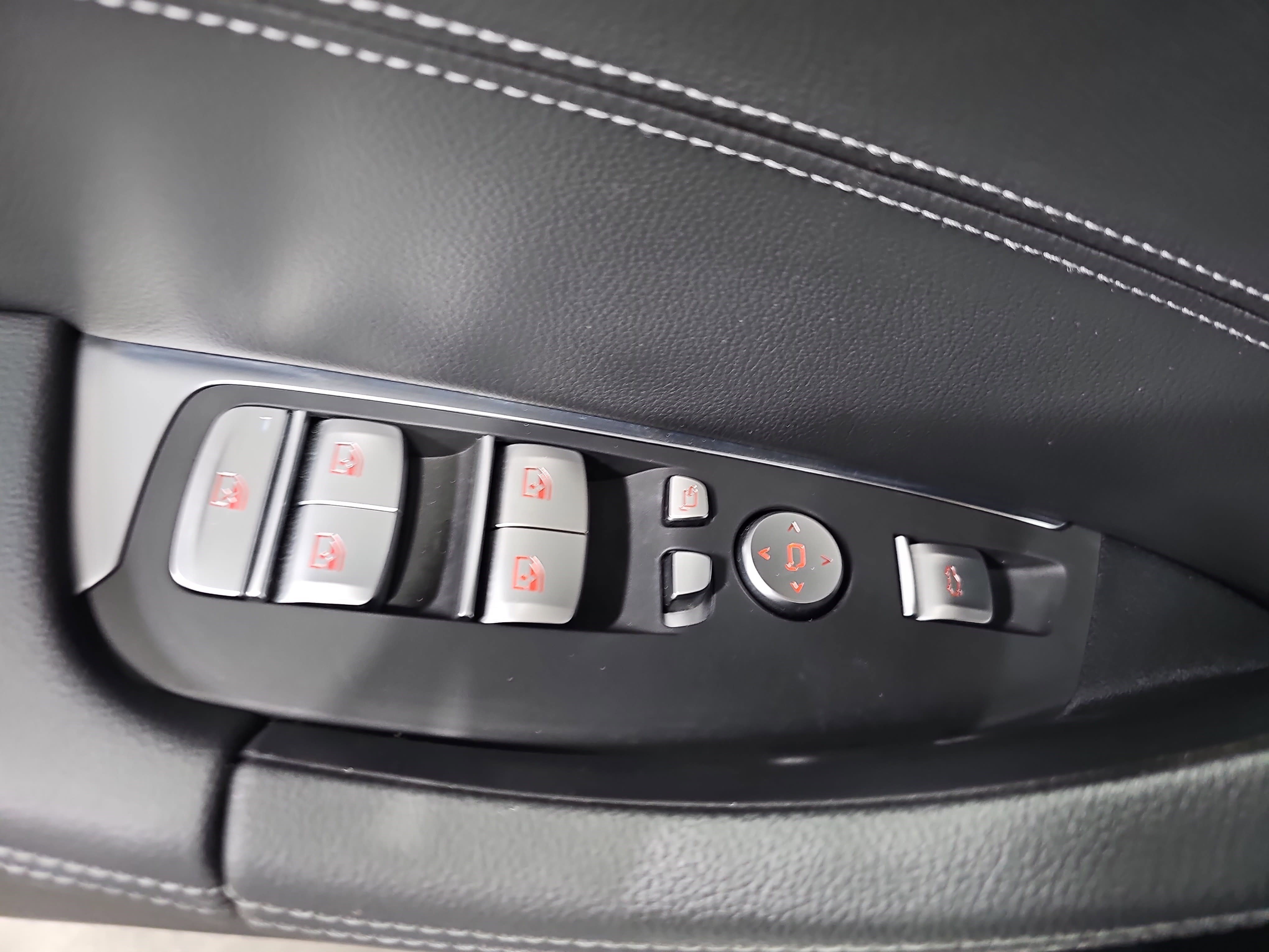 Used 2020 BMW X3 M40i w/ Premium Package image 29