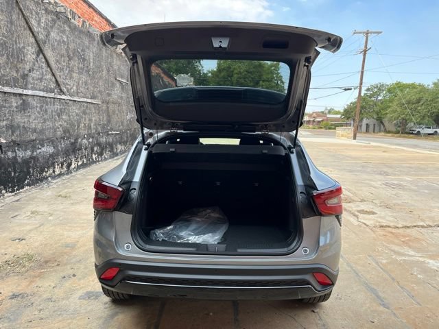 New 2026 Chevrolet Trax RS w/ Driver Confidence Package FWD image 7