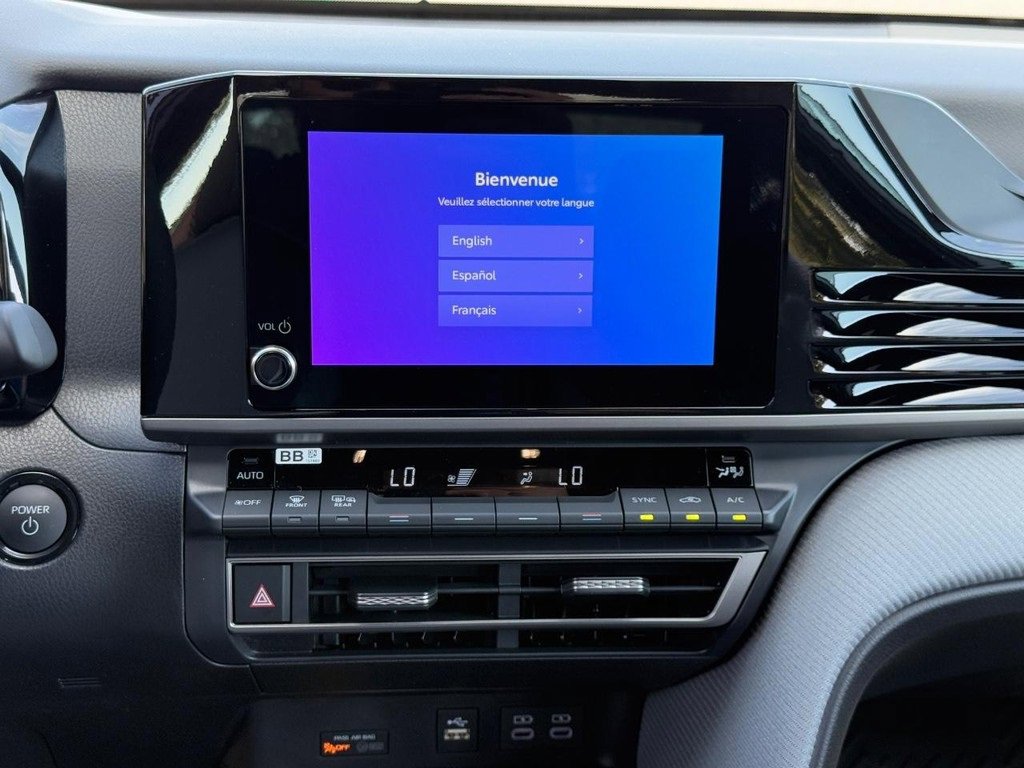 New 2026 Toyota Camry SE image 10