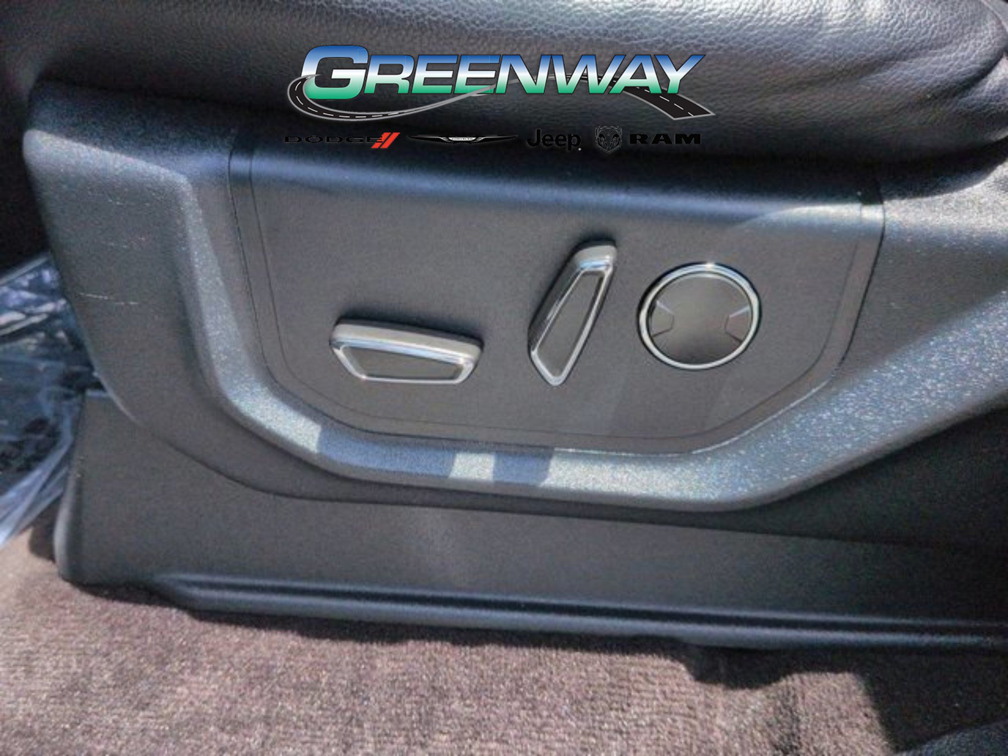 Used 2021 Ford Expedition Max Limited RWD image 18