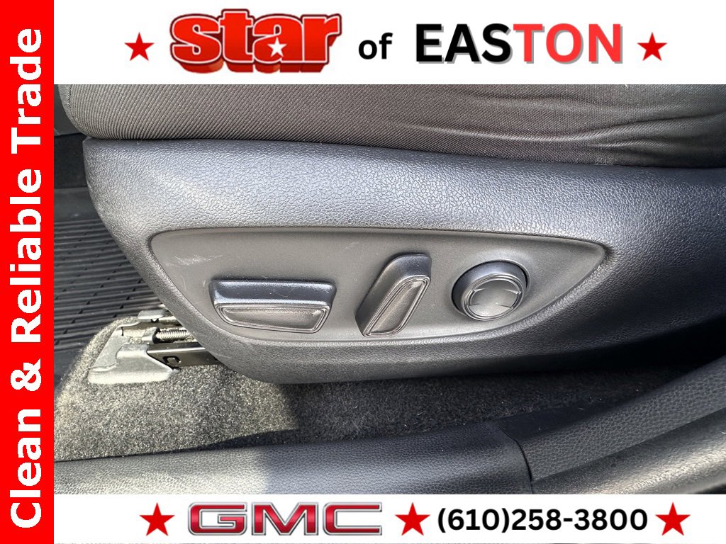 Used 2020 Toyota RAV4 XLE image 13