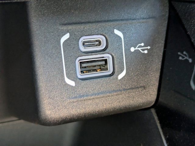 New 2026 Jeep Compass Latitude w/ Sun and Sound Group image 20