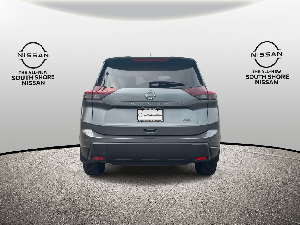 Certified 2026 Nissan Rogue SV AWD/4WD image 6